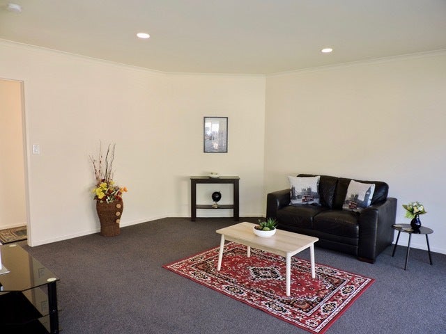 39/42 Main Road, Tawa, Wellington - Carousel 2