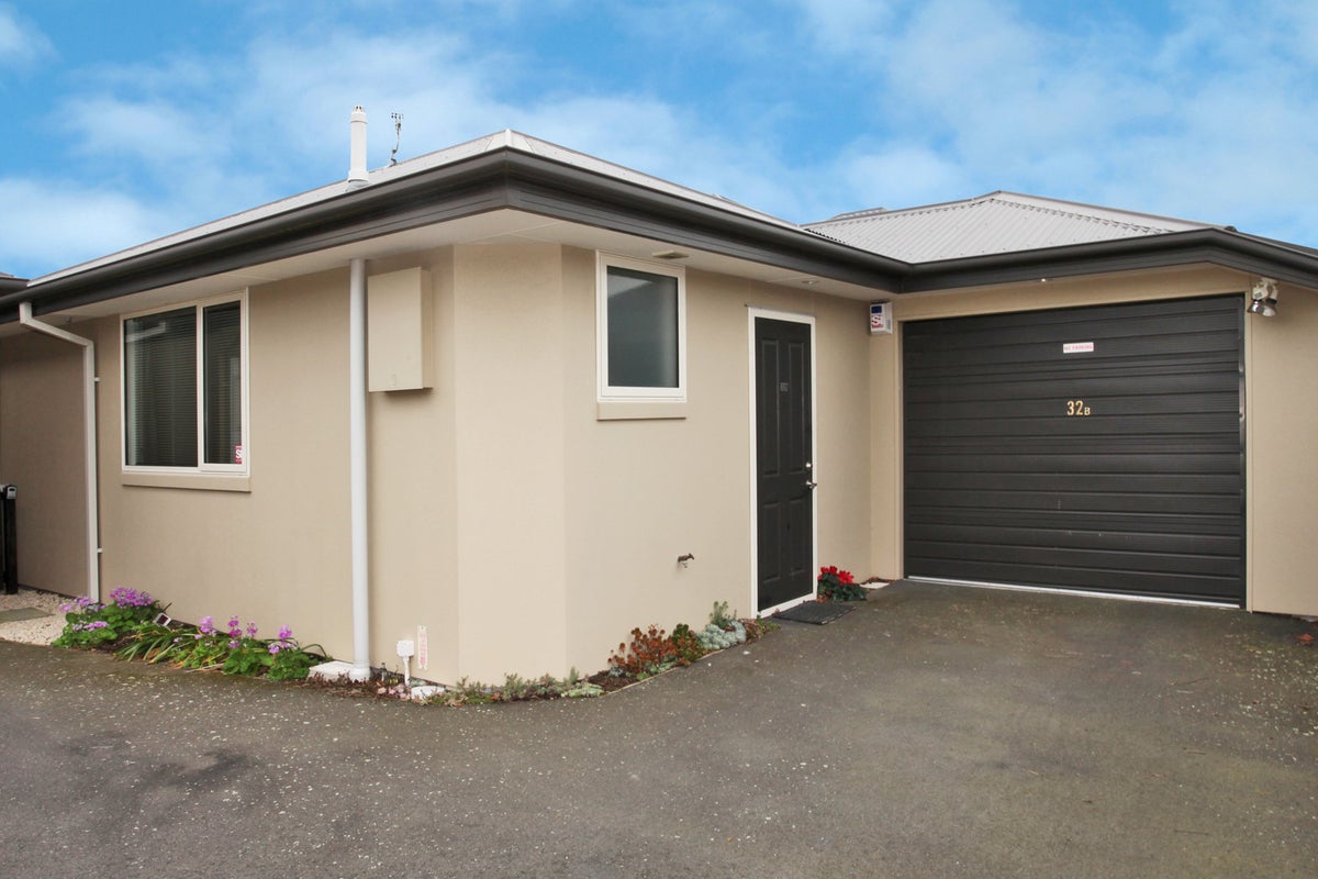 32B Bentley Street, Russley, Christchurch - Carousel 10