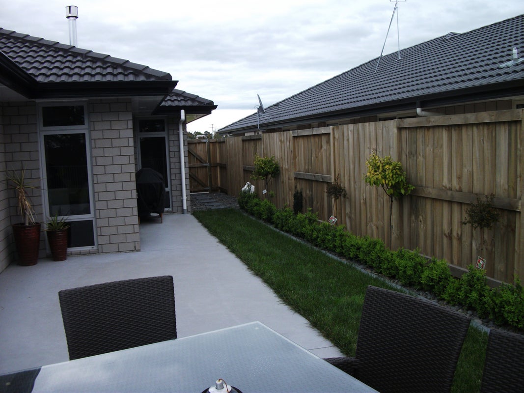 23 Edgeview Crescent, Fitzroy, Hamilton - Carousel 23