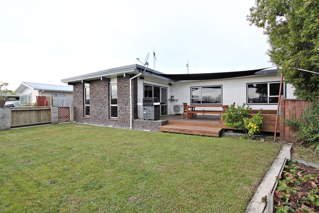 29 Freyberg Avenue, Tamatea, Napier - Carousel 1