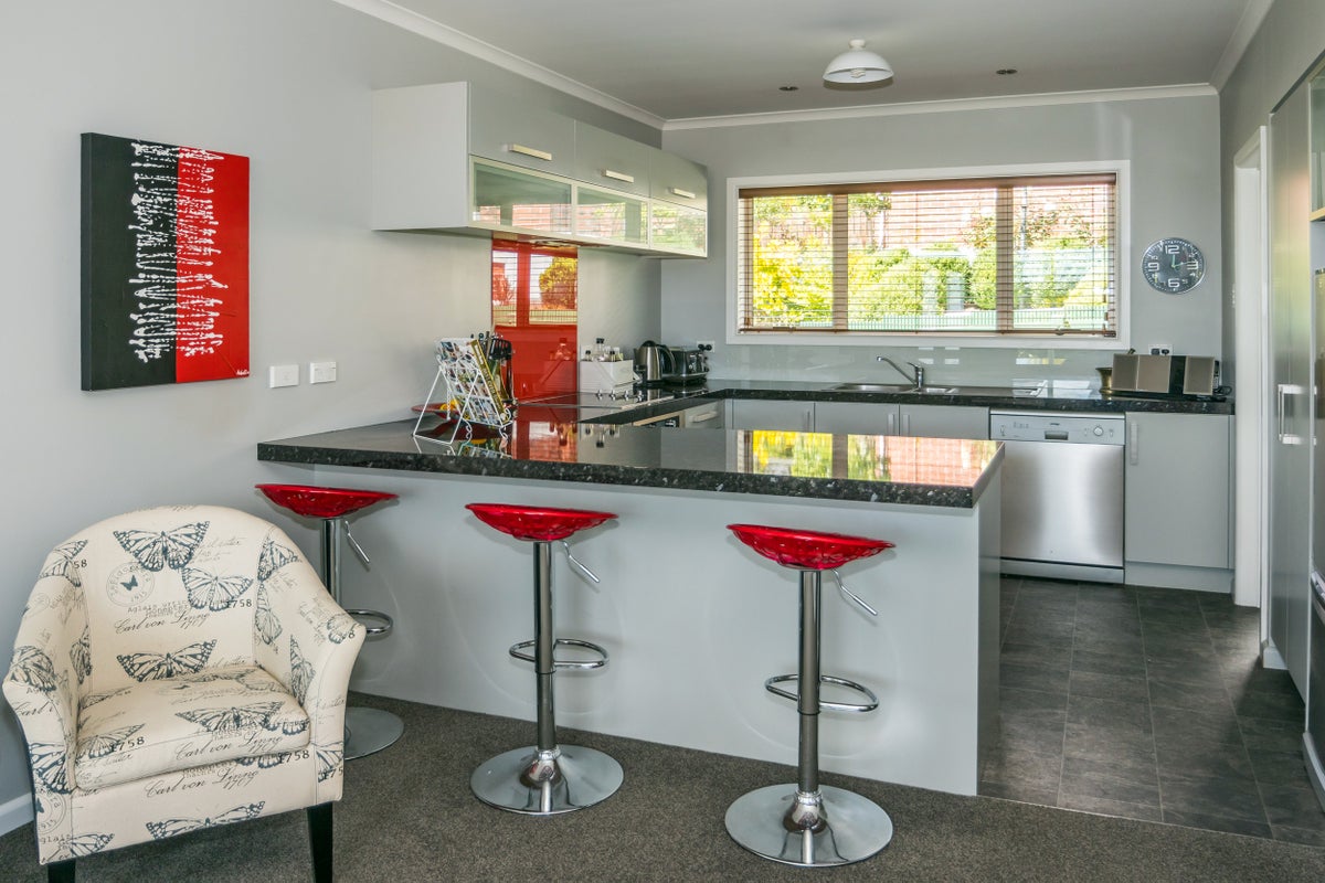 26 Nile Street, Highfield, Timaru - Carousel 2