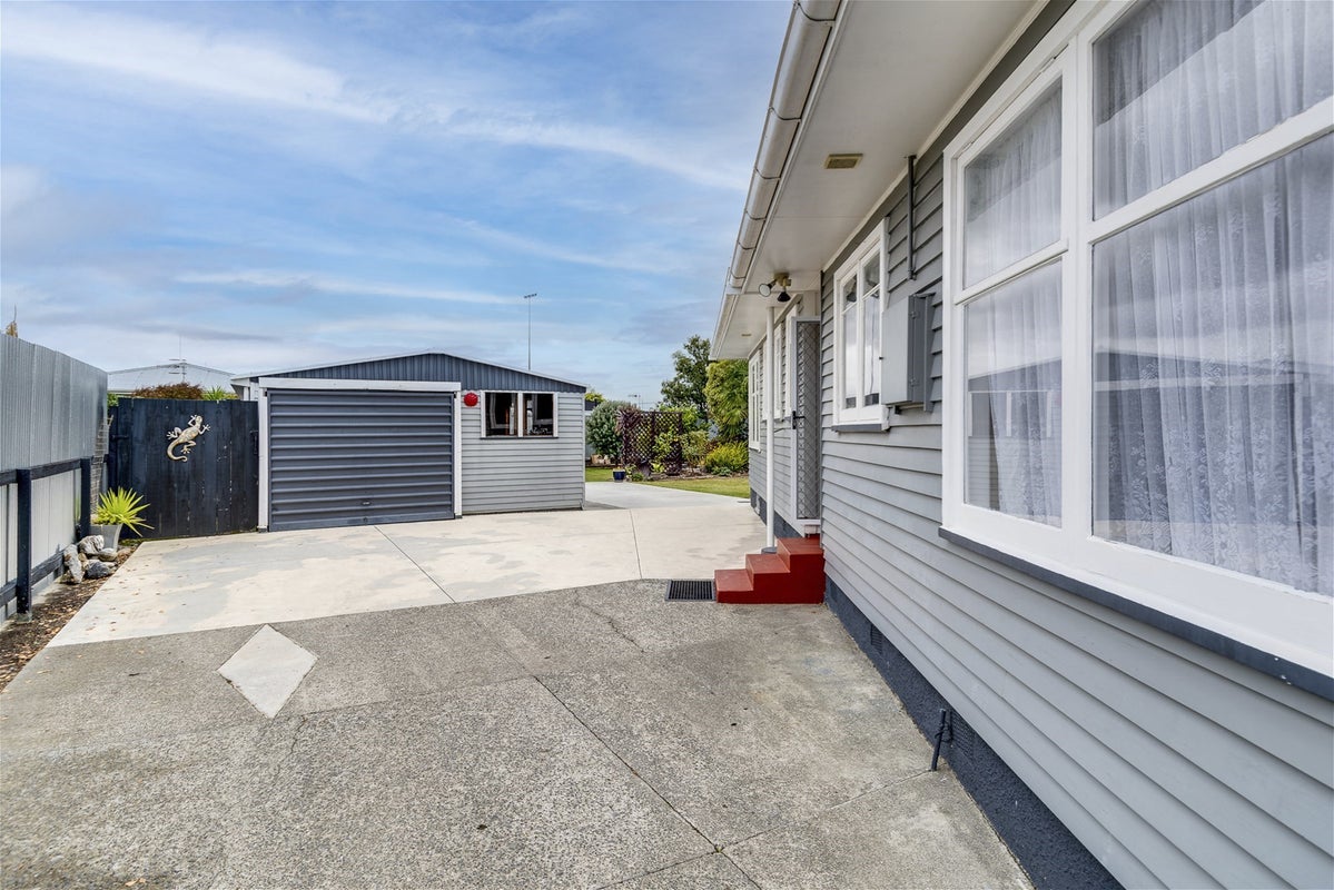 7 Rochester Street, Tamatea, Napier - Carousel 2