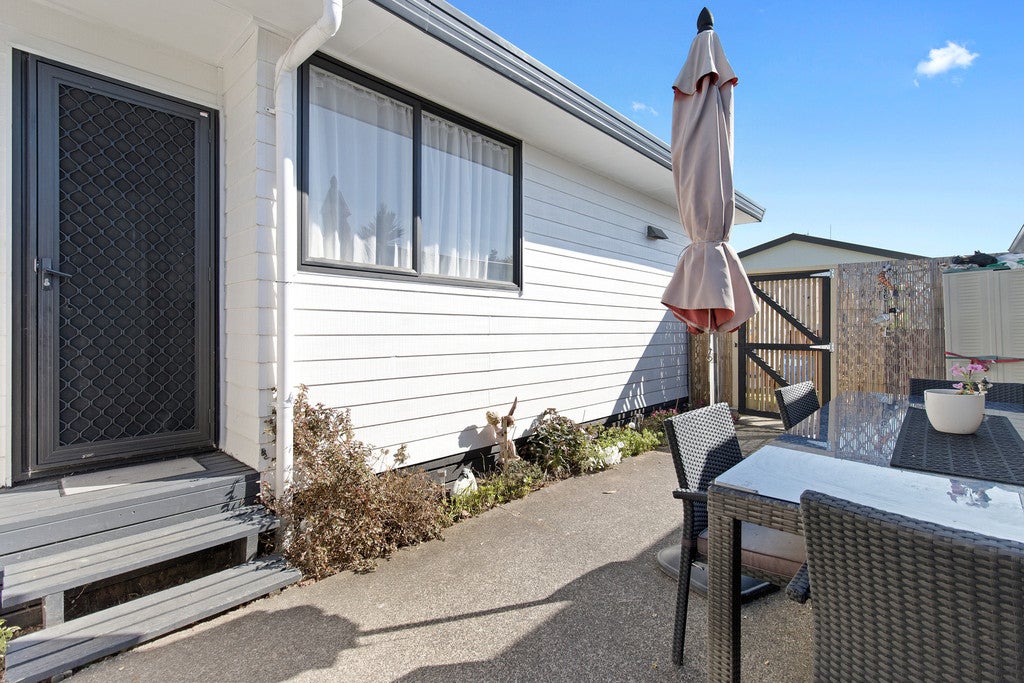 51B Dominion Road, Nawton, Hamilton - Carousel 2