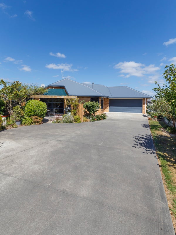 99A Schnell Drive, Kelvin Grove, Palmerston North - Carousel 17
