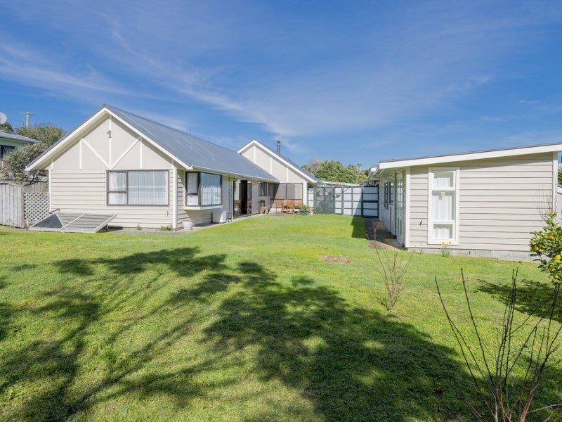 28A Toi Street, Otaki Beach, Otaki - Carousel 2
