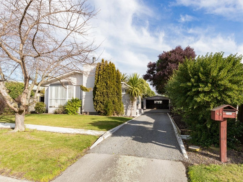 43 Skerten Avenue, Hornby, Christchurch - Carousel 14