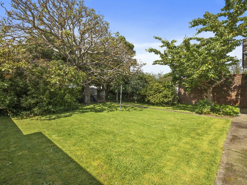 5 Tui Street, Alicetown, Lower Hutt - Carousel 2