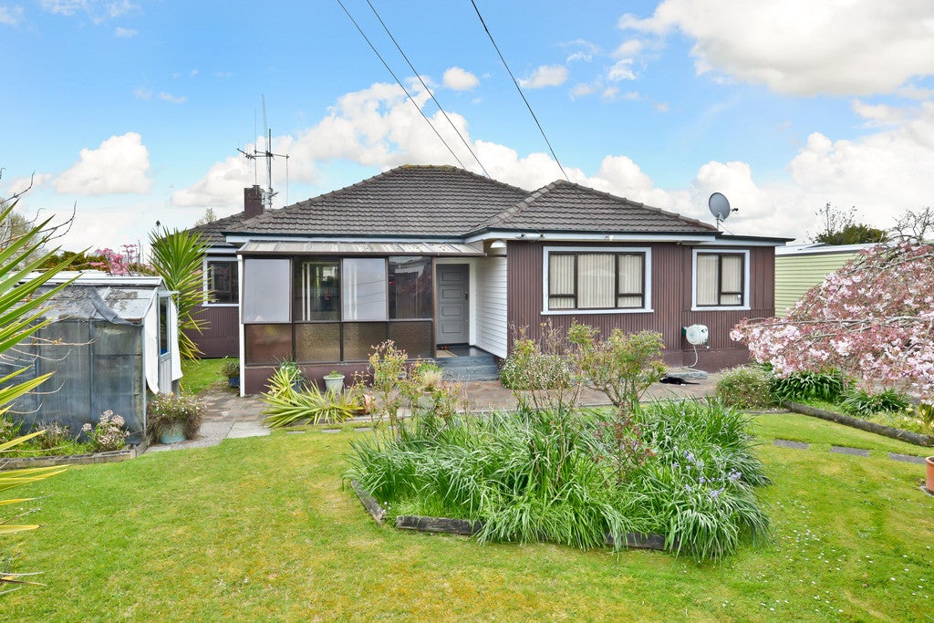 11 Nelson Street, Hamilton East, Hamilton - Carousel 1