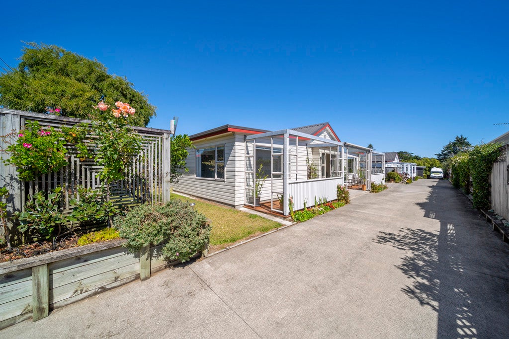 1/3 Tainui Street, Welbourn, New Plymouth - Carousel 22