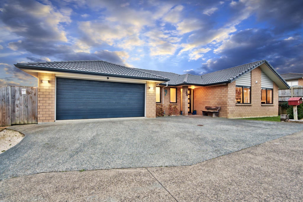 107 Rangeview Road, Sunnyvale, Auckland - Carousel 1