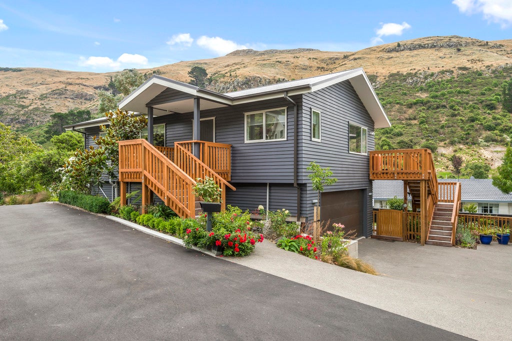 15 Cascade Place, Sumner, Christchurch - Carousel 1