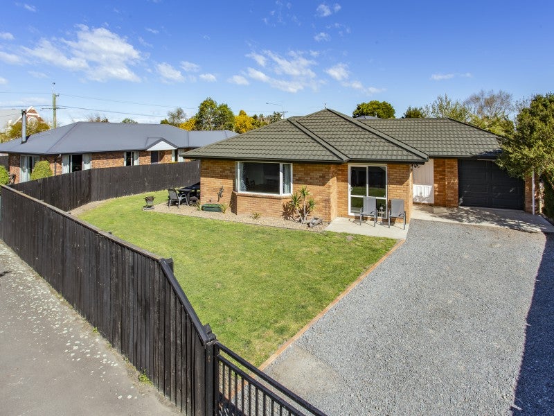 10B Manahi Place, Woodend, Woodend - Carousel 1