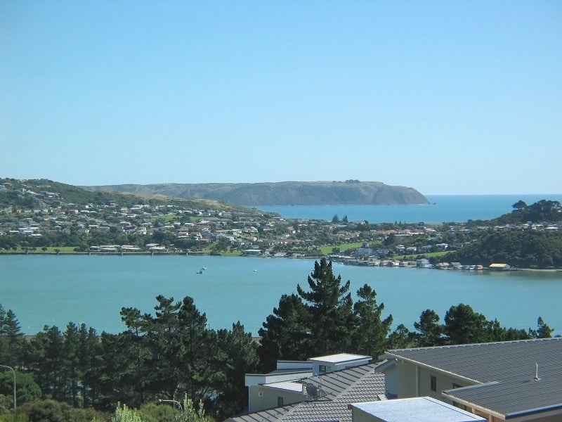 25 Aspiring Terrace, Aotea, Porirua - Carousel 2