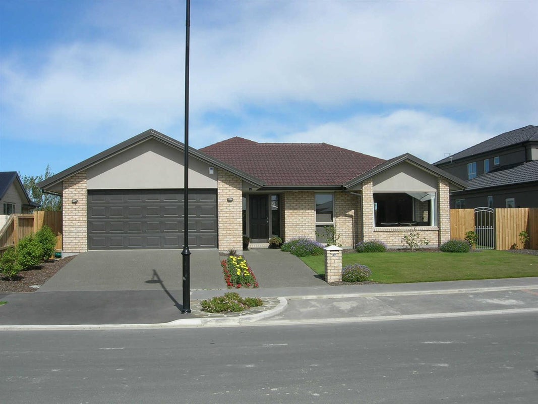 41 Eaglesome Avenue, Aidanfield, Christchurch - Carousel 1