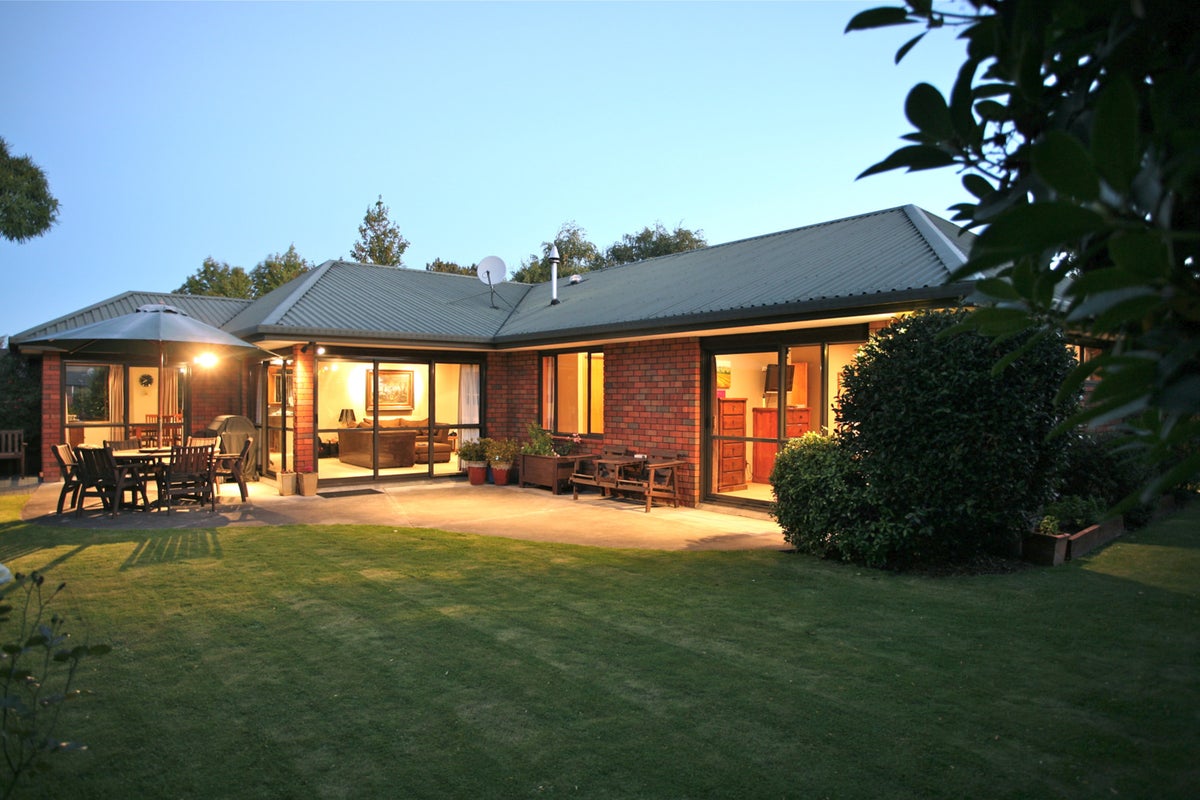 12 Natalie Place, Harewood, Christchurch - Carousel 17