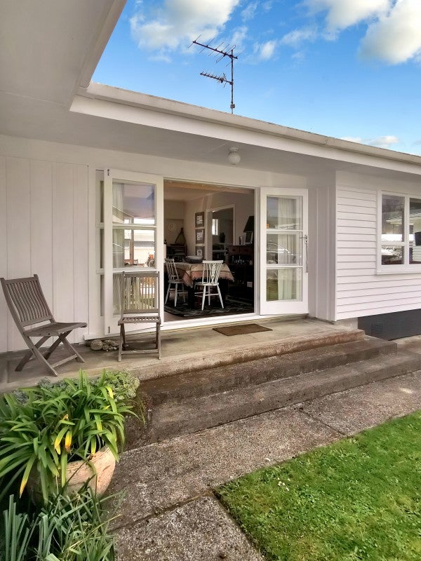 112 Ngatai Street, Taumarunui - Carousel 1