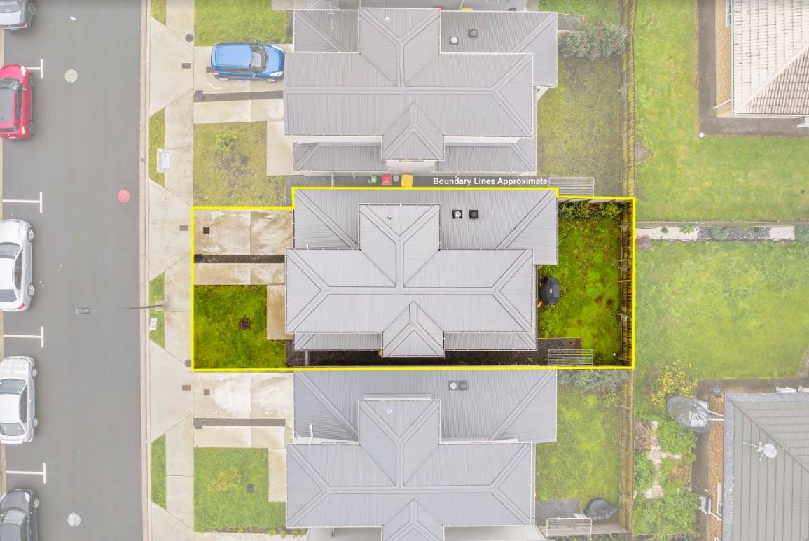 37 Divide Loop, Takanini, Auckland - Carousel 15