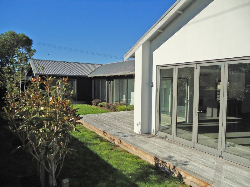 95 Atawhai Road, Fitzherbert, Palmerston North - Carousel 1