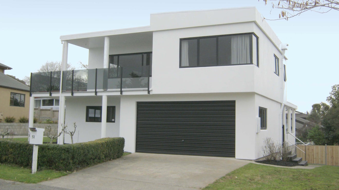 51 Lansdowne Crescent, Glenview, Hamilton - Carousel 2