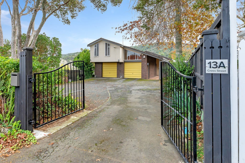13 Cross Street, Regent, Whangarei - Carousel 1