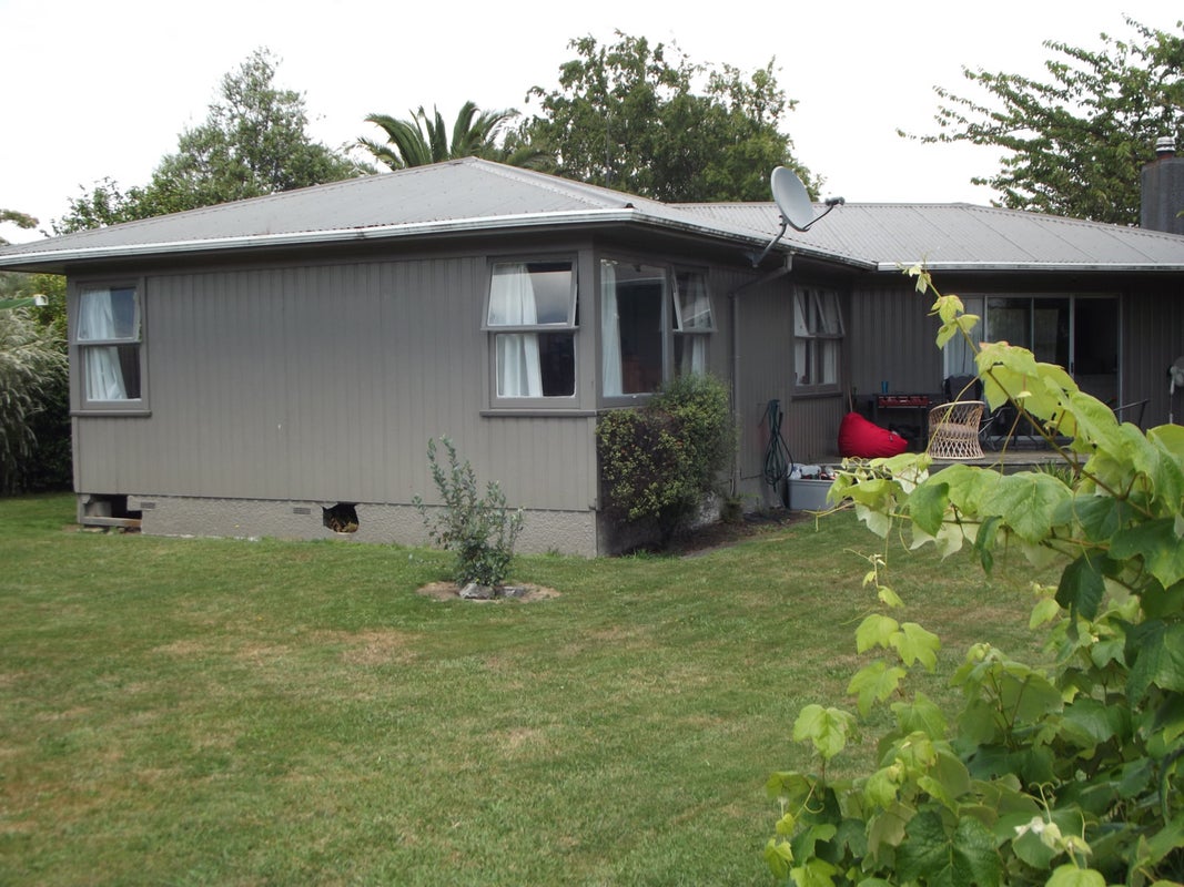 12 Thackeray Place, Owhata, Rotorua - Carousel 2