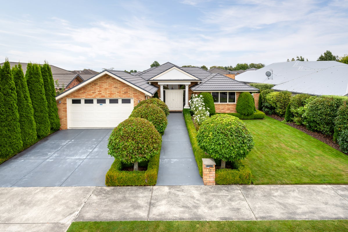 12 Oratia Grove, Northwood, Christchurch - Carousel 21
