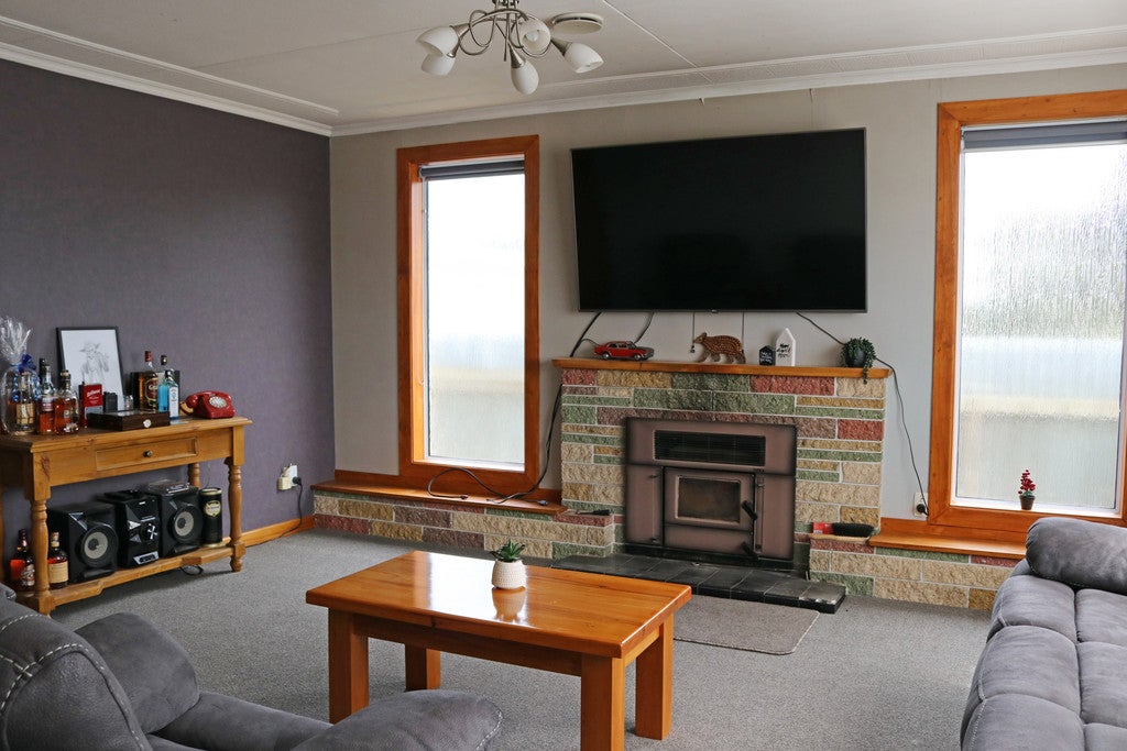 9 Murphy Street, Strathern, Invercargill - Carousel 2