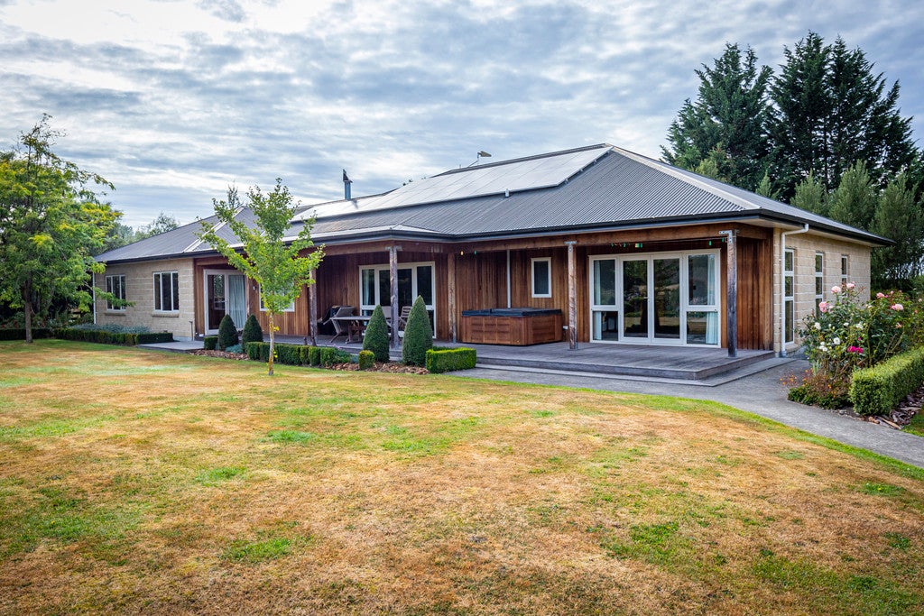 21 Keen Road, Orari Bridge - Carousel 2