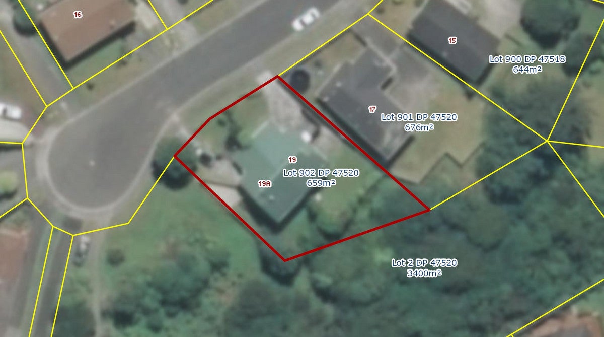 19A PARKINSON CL, WHITBY, PORIRUA - Carousel 14