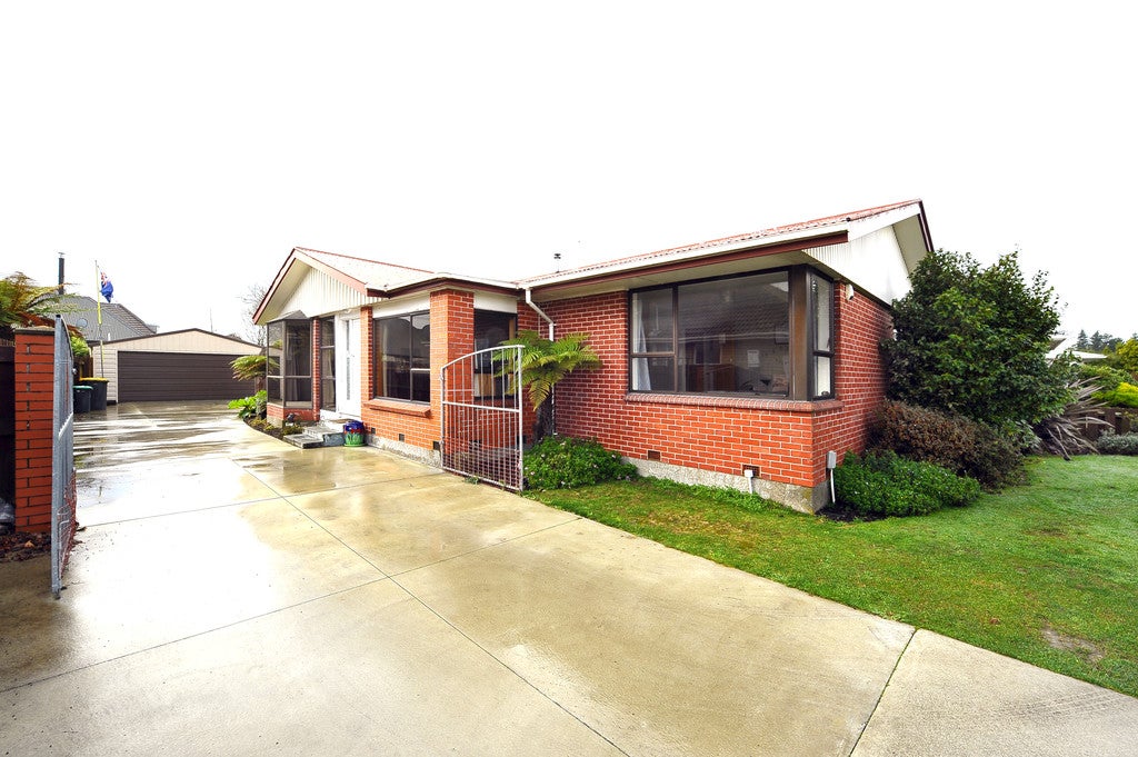 55 Woolley Street, Avondale, Christchurch - Carousel 1