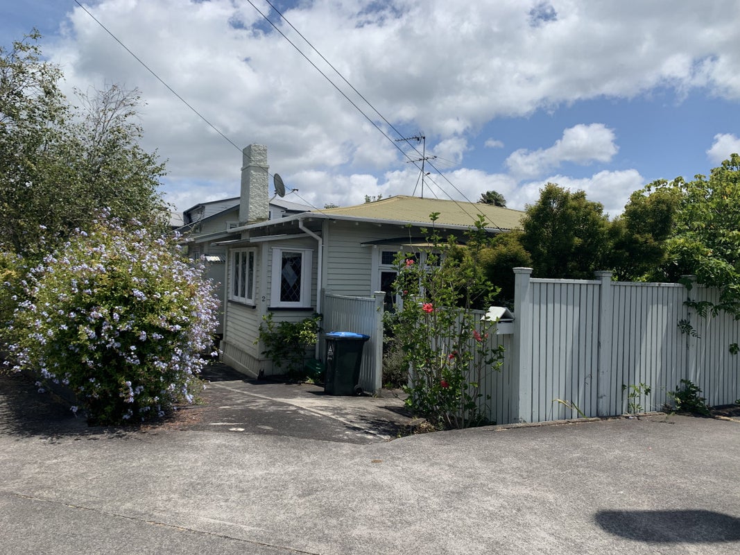 2 Cremorne Street, Herne Bay, Auckland - Carousel 1