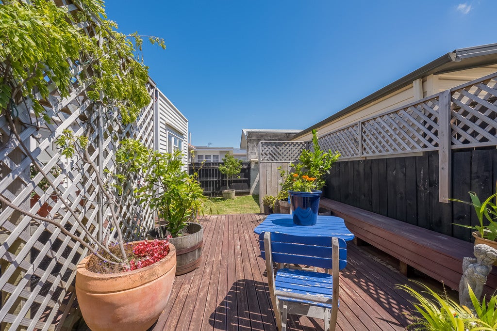 27A Bauchop RD, WATERLOO, LOWER HUTT - Carousel 17
