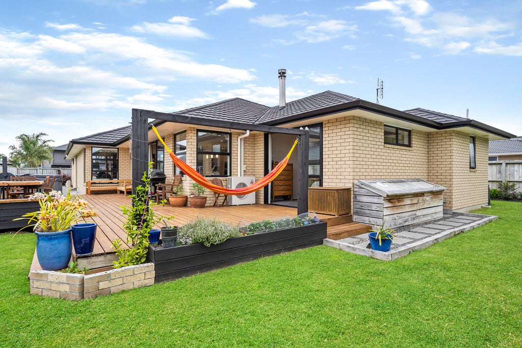 78 Liberty Crescent, Beachlands, Auckland - Carousel 2