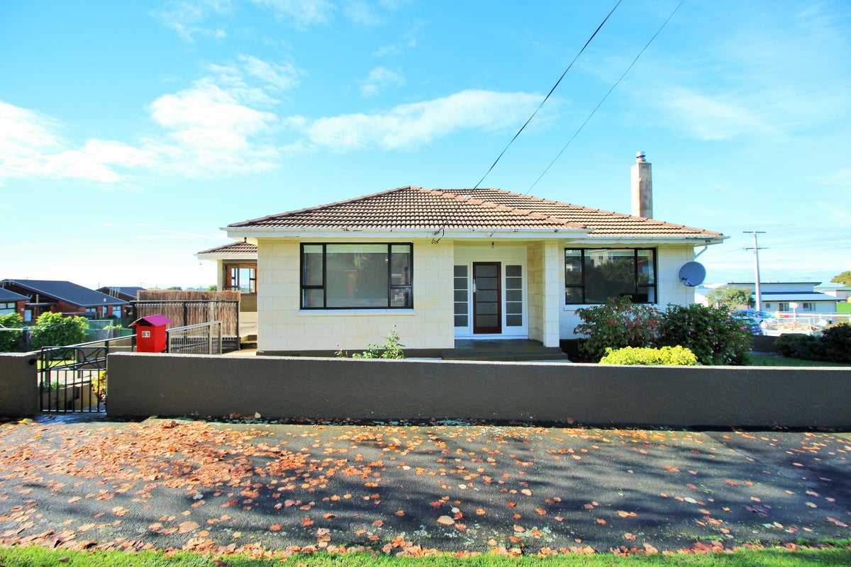 81 Reed Street, Oamaru - Carousel 2