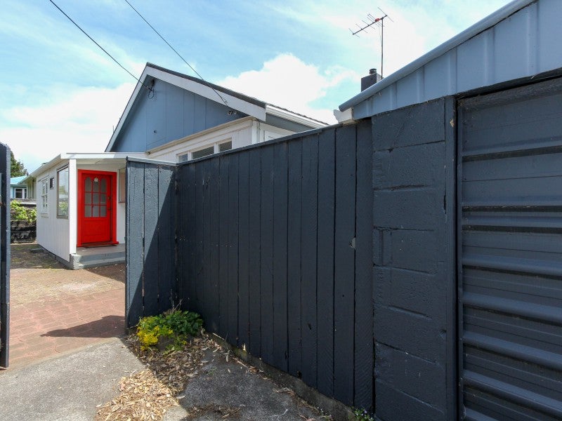 134 Frankley Road, Frankleigh Park, New Plymouth - Carousel 1