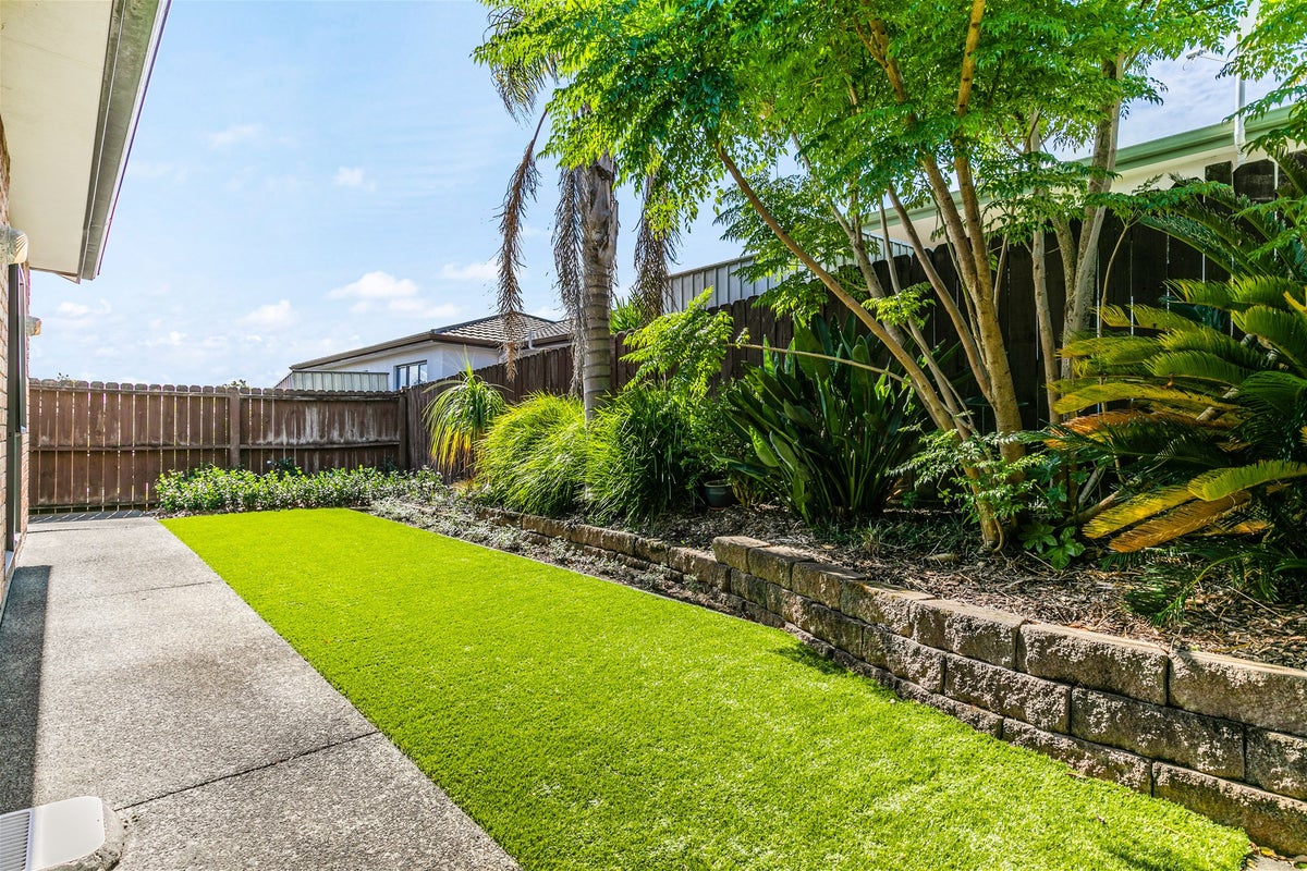 86 Seabrook Avenue, New Lynn, Auckland - Carousel 2