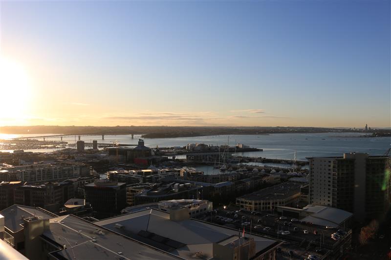 19F/34 Kingston Street, Auckland Central, Auckland - Carousel 1