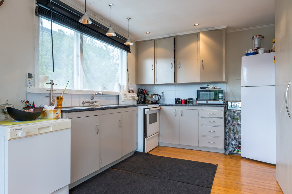 258 Kenmure Road, Kenmure, Dunedin - Carousel 2