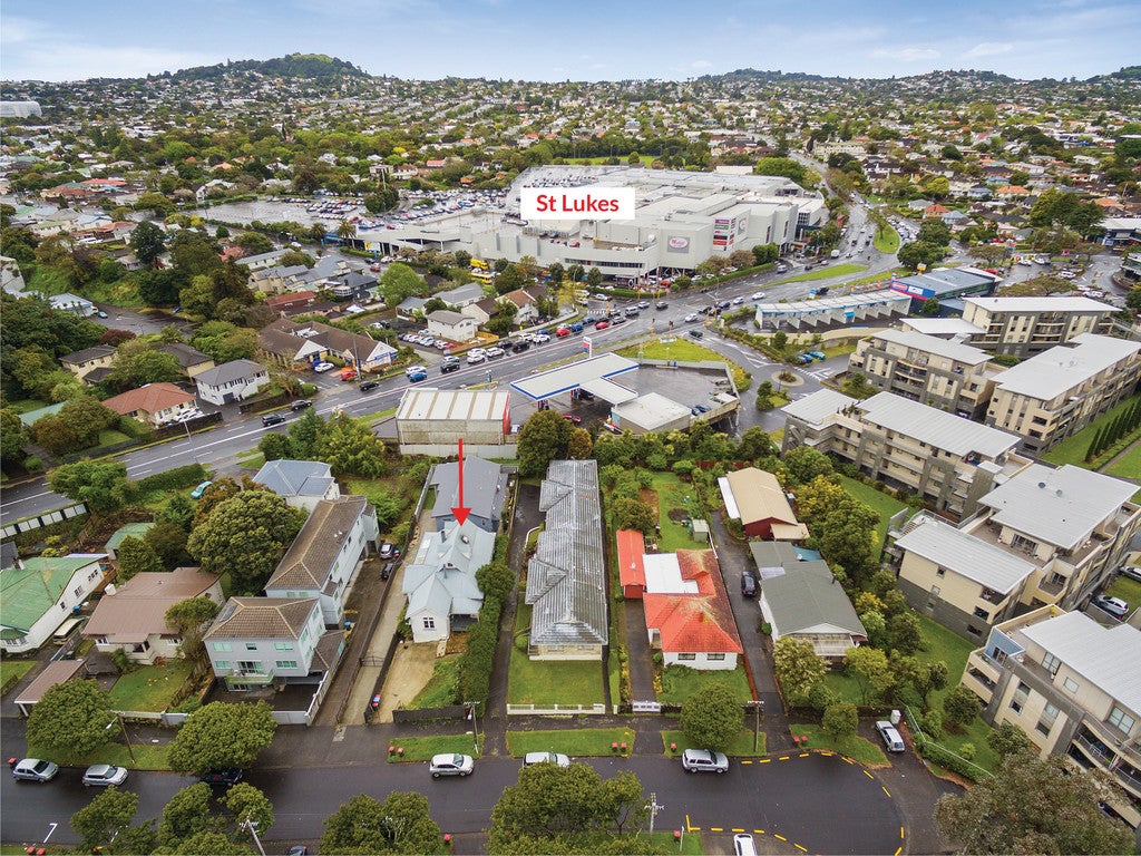 10A Lyon Avenue, Mount Albert, Auckland - Carousel 2