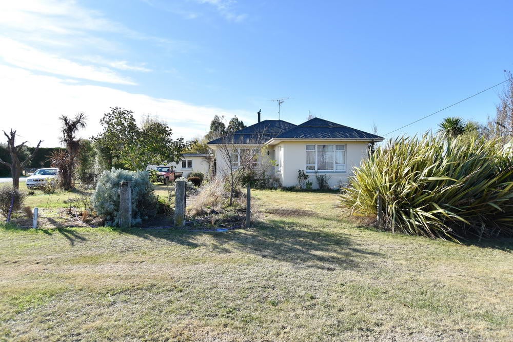 9 Anzac Street, Waipara, Waipara - Carousel 3
