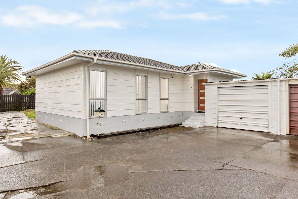 2/22 Bingara Place, Favona, Auckland - Carousel 2