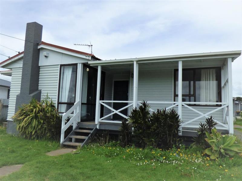 14 Wakelin Road, Beachlands, Auckland - Carousel 1