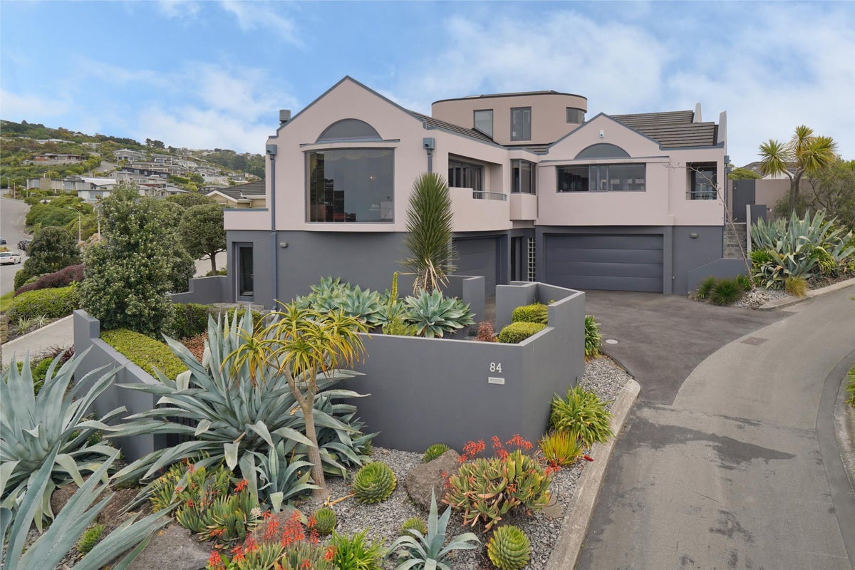 84 Glenstrae Road, Redcliffs, Christchurch - Carousel 2