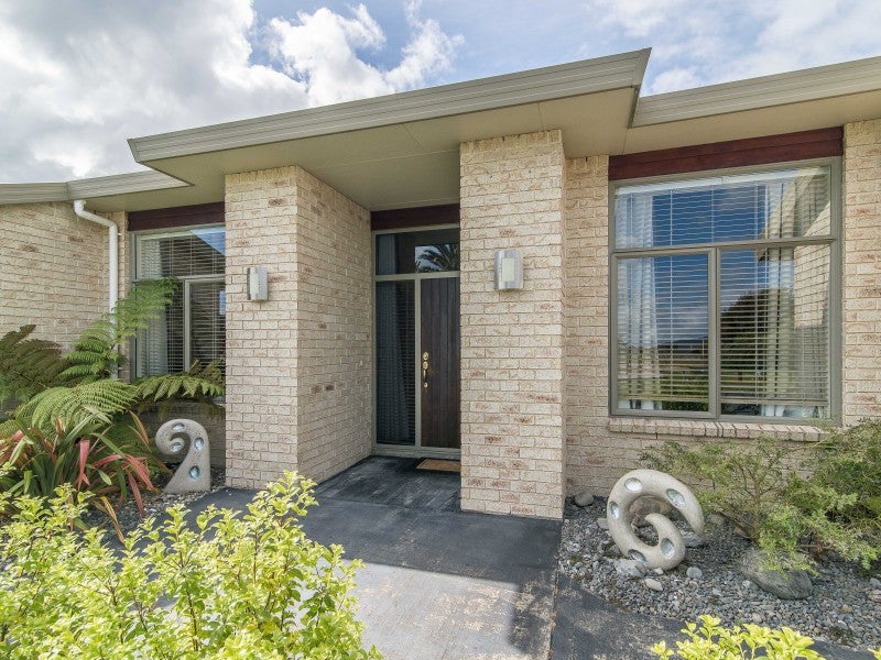 70 Regent Drive, Paraparaumu Beach, Paraparaumu - Carousel 2