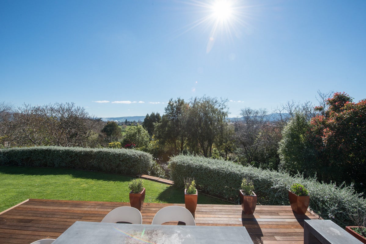 8 Braeside, Kinmont Park, Mosgiel - Carousel 33