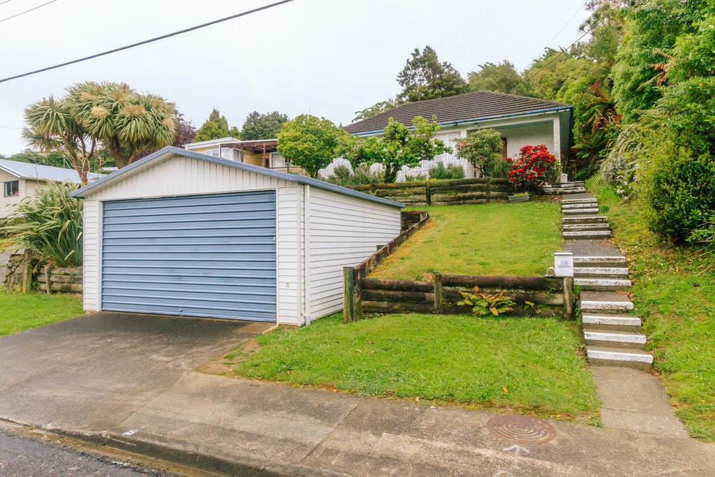 26 Bledisloe Crescent, Wainuiomata, Lower Hutt - Carousel 20