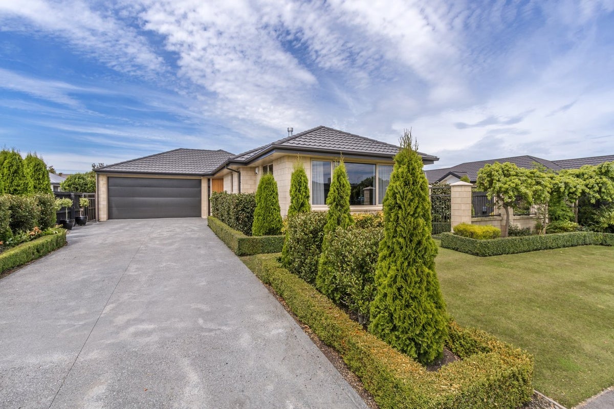 17 Northwater Drive, Northwood, Christchurch - Carousel 1