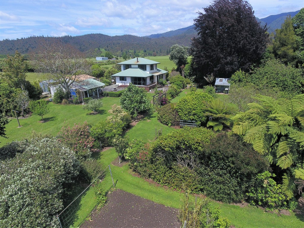 582 Takaka-Collingwood Highway, Puramahoi - Carousel 1