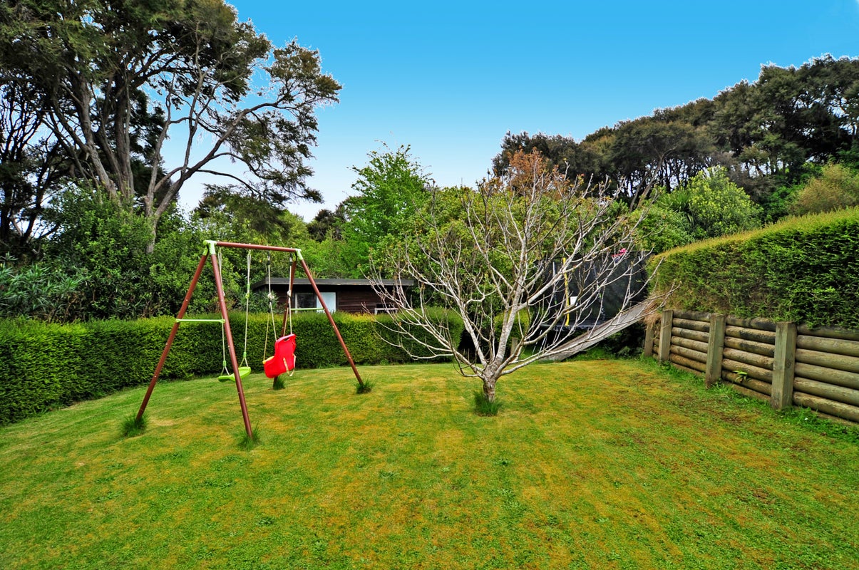 32 Leithton Close, Glenleith, Dunedin - Carousel 20