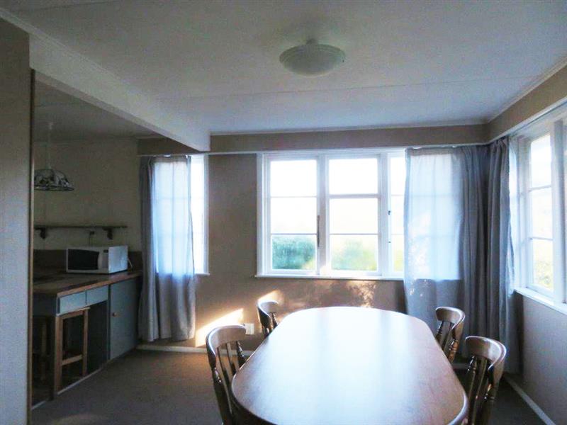 33 Cheshire Street, Wilton, Wellington - Carousel 2
